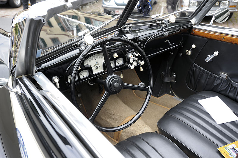 BMWCabrio_c.jpg