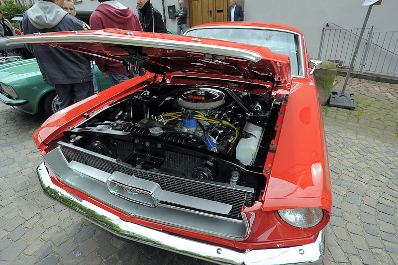 FordMustang_c.jpg