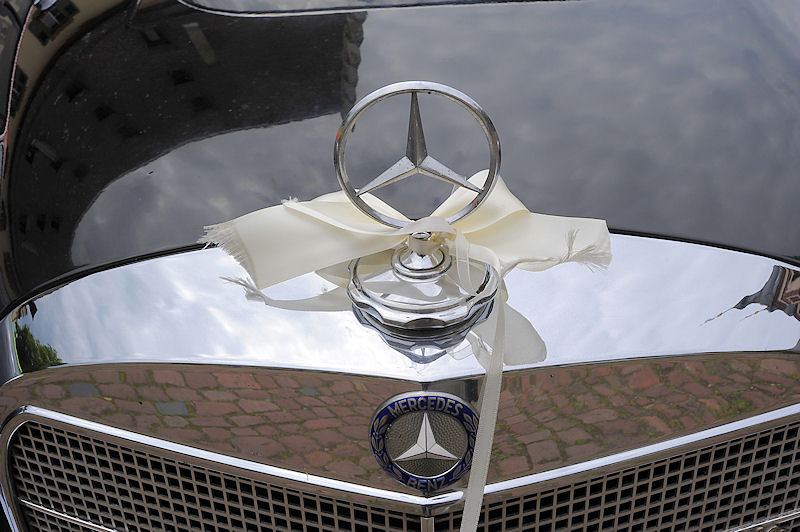 Mercedes_d.jpg