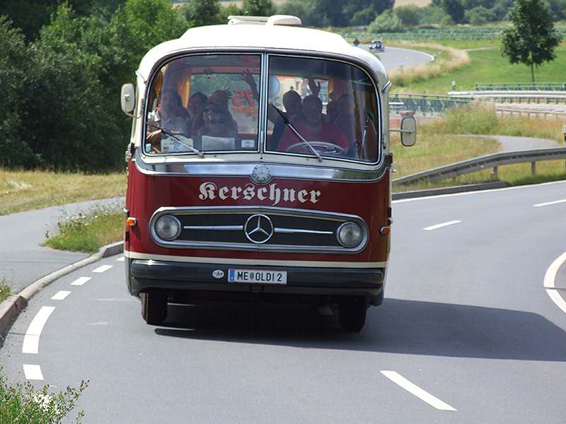 Klassikerfestival08_Busse_014.jpg