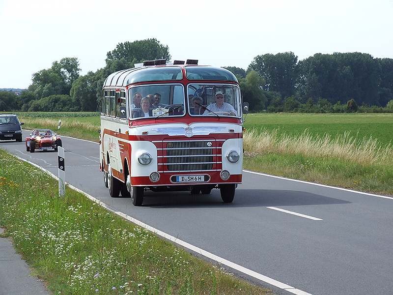 Klassikerfestival08_Busse_030.jpg
