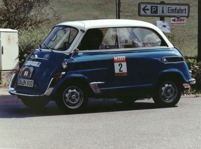 BMW 600