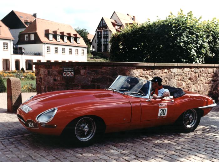 Jaguar E Type Roadster
