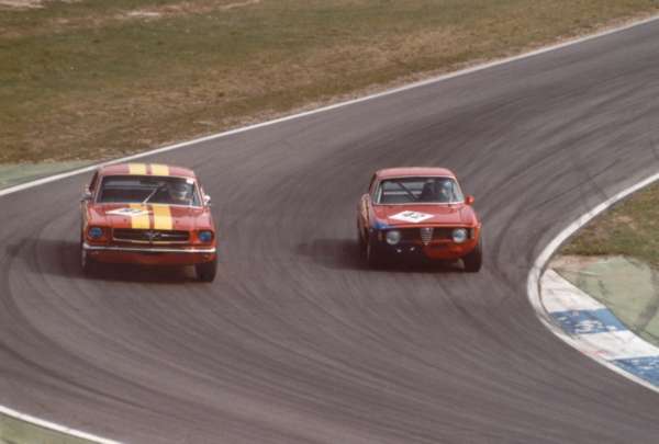 Alfa und Mustang