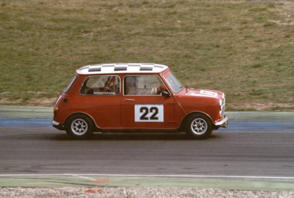 Mini