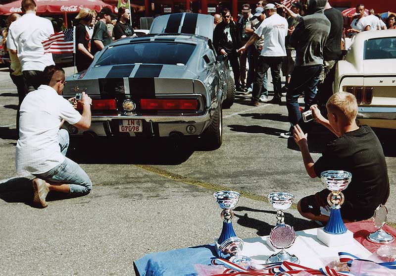 FordMustang08_1_16.jpg