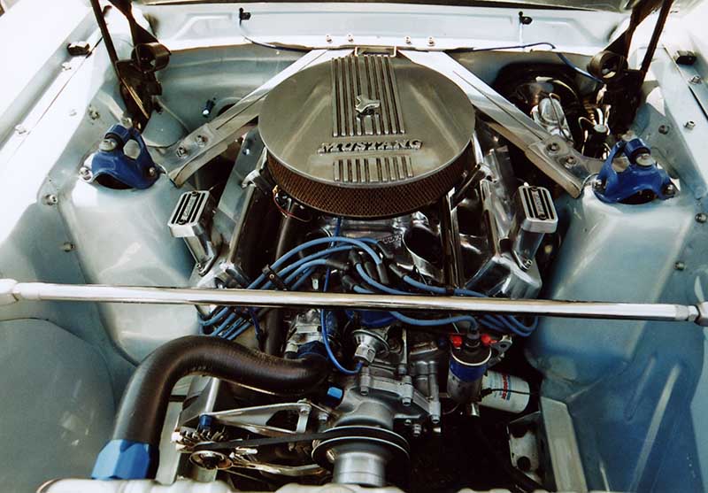 FordMustang08_1_20.jpg