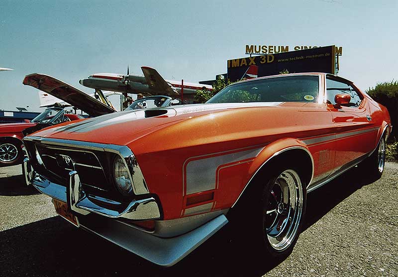 FordMustang08_1_28.jpg