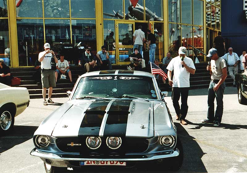 FordMustang08_1_5.jpg