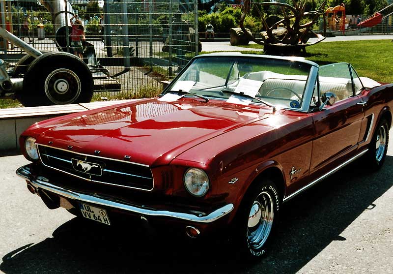 FordMustang08_2_14.jpg