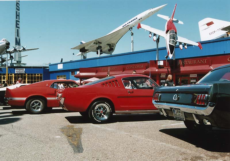 FordMustang08_2_25.jpg