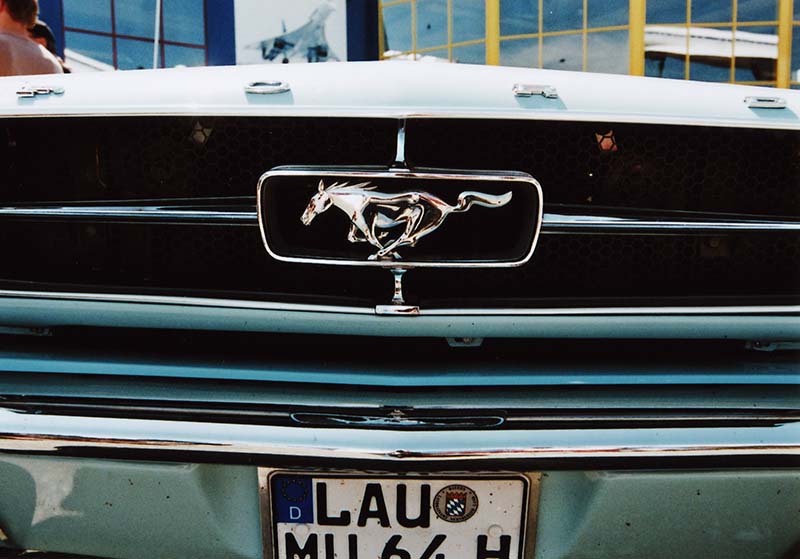 FordMustang08_2_31.jpg