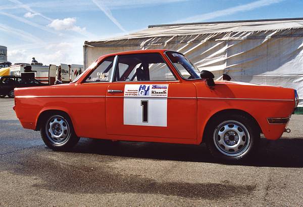 BMW 700