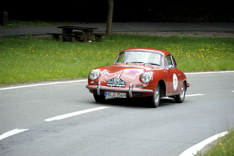 Porsche_121a.jpg
