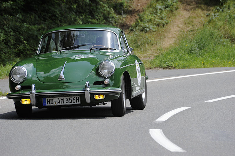 Porsche_183a.jpg