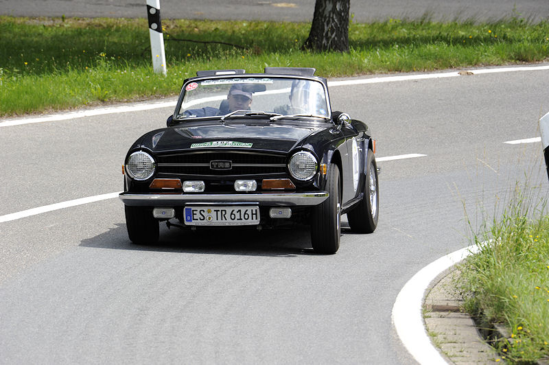 Triumph_102a.jpg