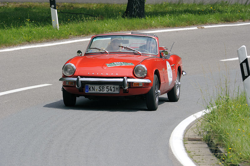 Triumph_112a.jpg