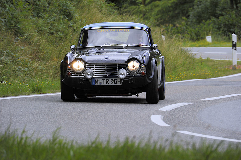 Triumph_77a.jpg