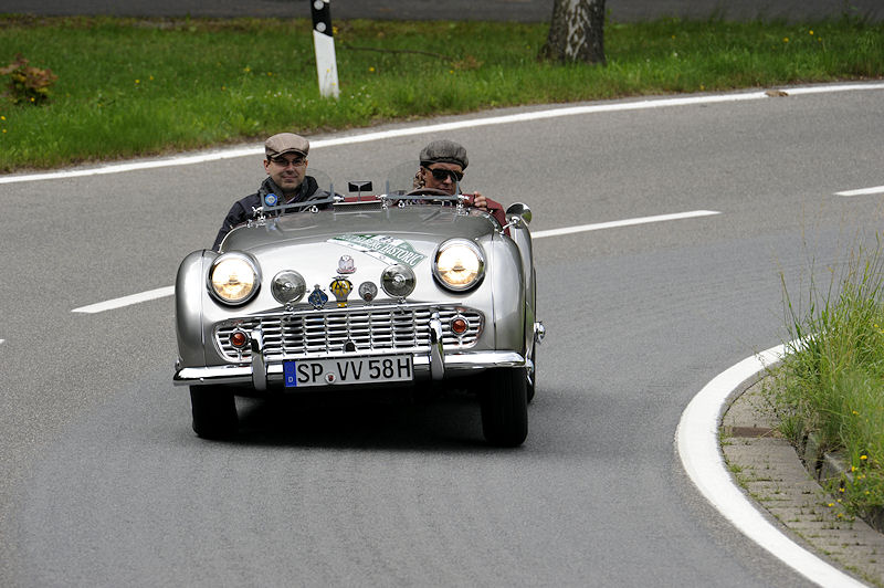 Triumph_95a.jpg