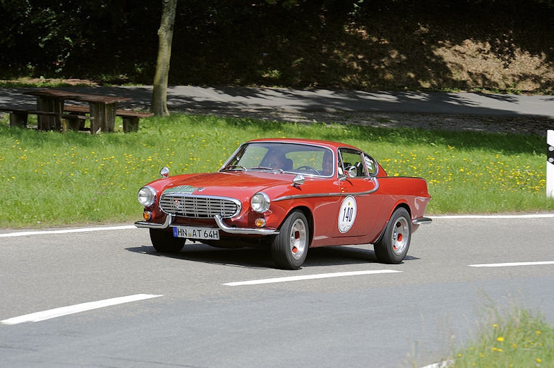 Volvo_140a.jpg