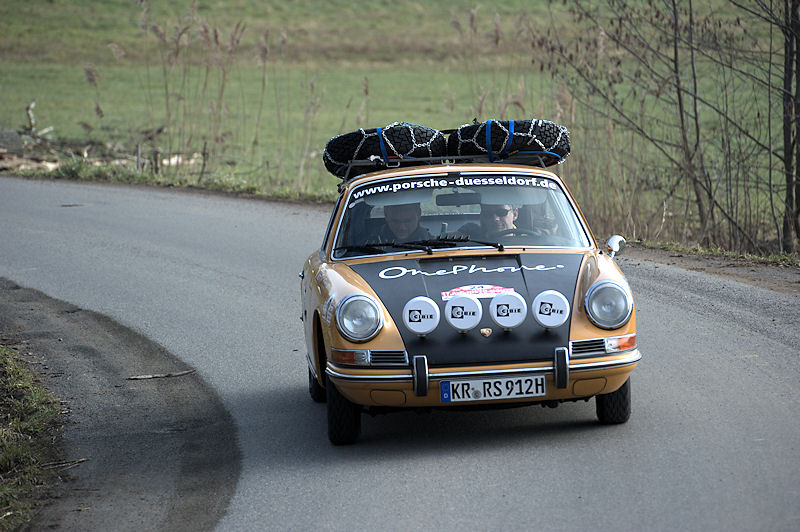24_Porsche.jpg