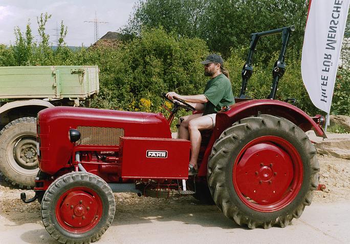 FahrSchlepper.jpg