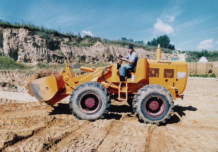 HanomagRadlader3.jpg