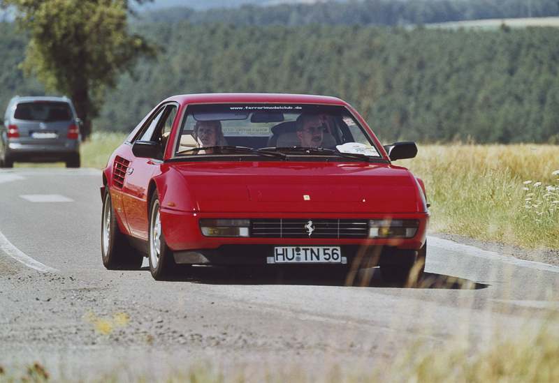Ferrari2.jpg