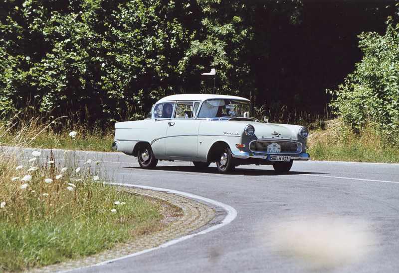 OpelRekord.jpg