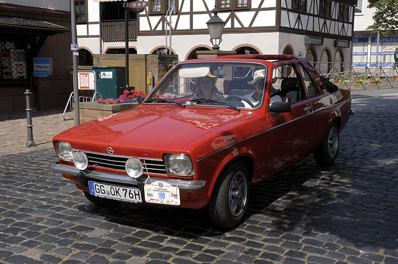 Opel_198b.jpg