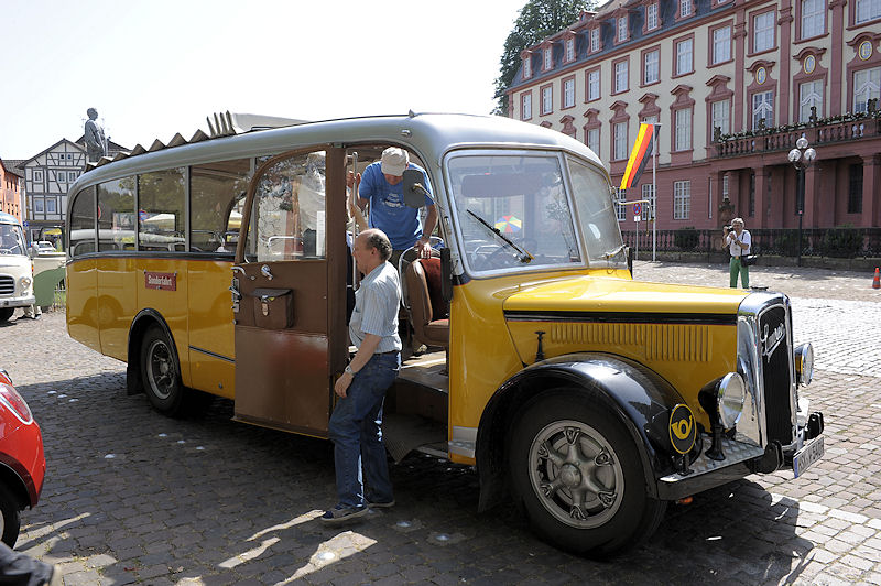 Saurer_52b.jpg