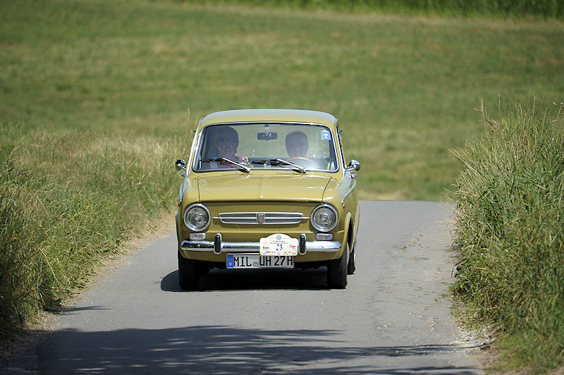 Fiat850_23a.jpg