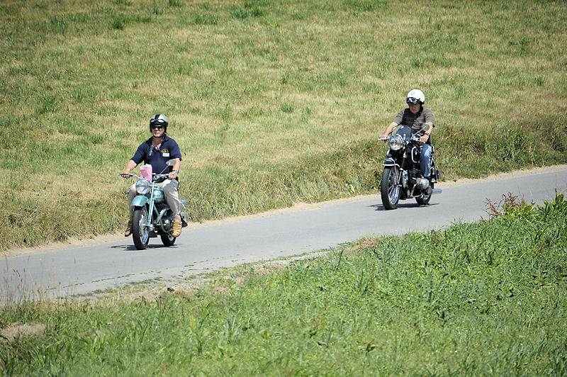 Motorrad_b.jpg