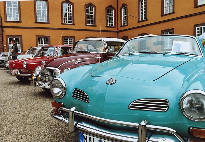 VWKarmannGhia.jpg