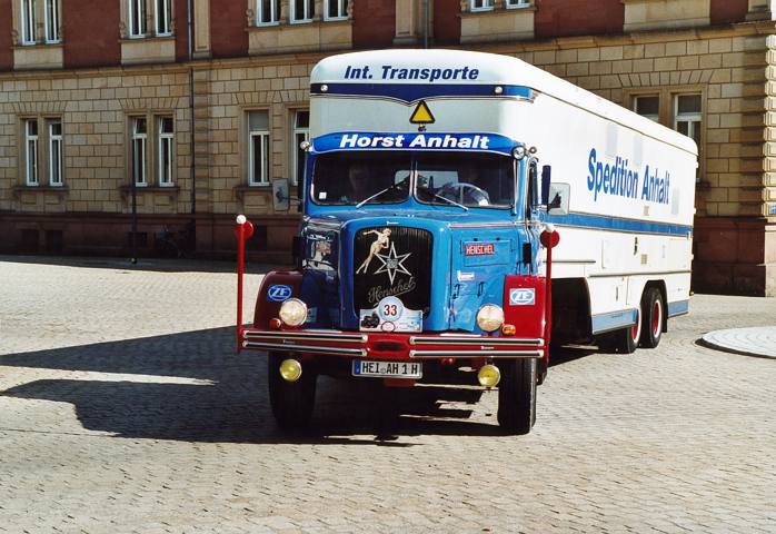 Henschel1b.jpg