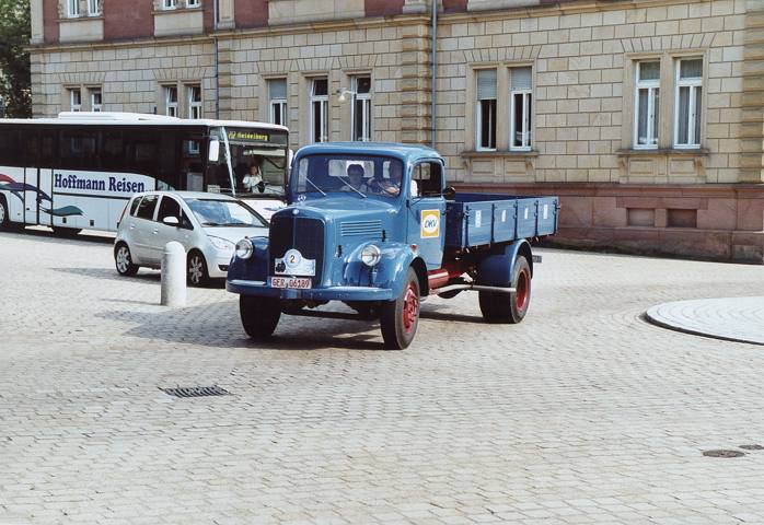 Mercedes6a.jpg