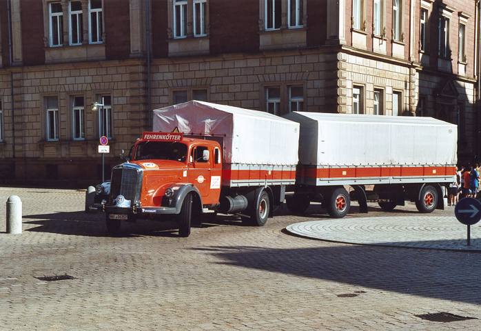 Mercedes7a.jpg
