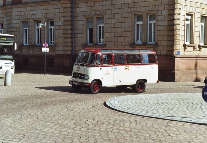 Mercedes8a.jpg