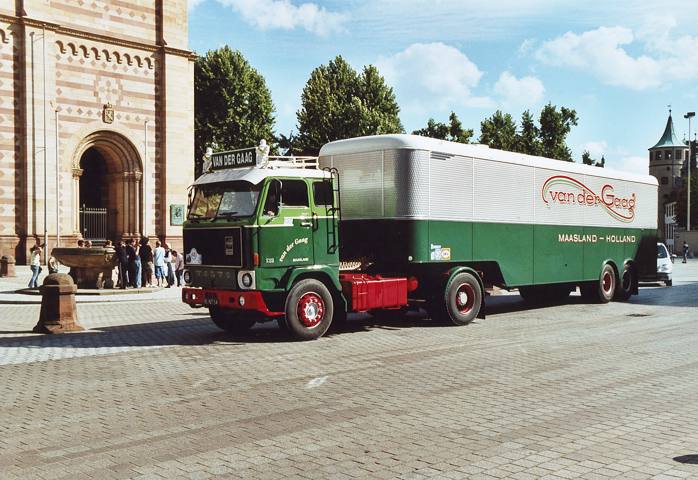 Volvo1a.jpg