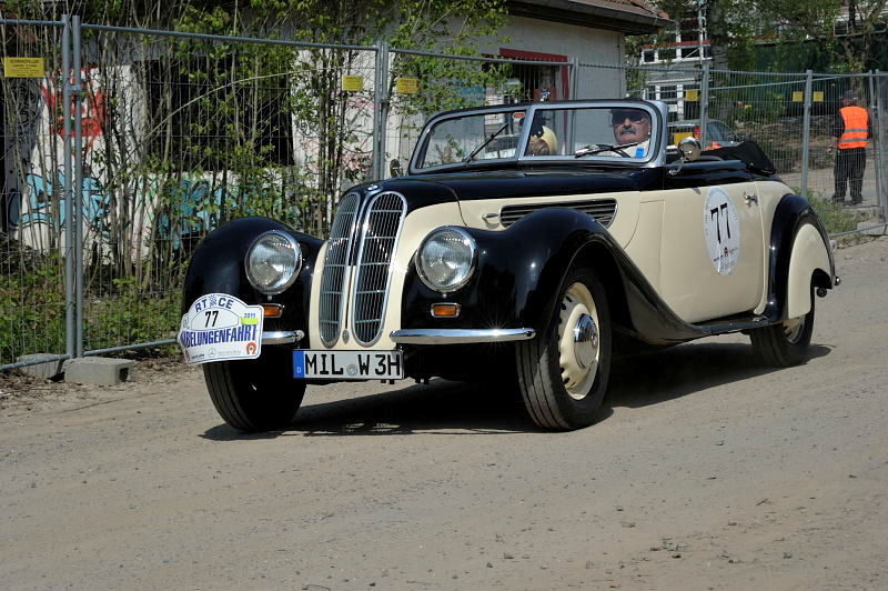 077a_BMW.jpg