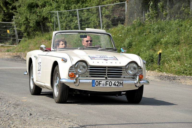 125a_Triumph.jpg