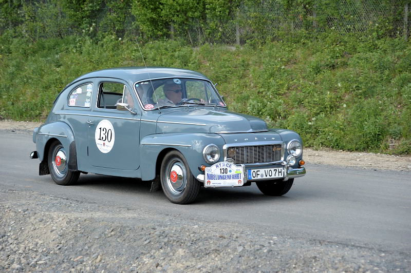 130a_Volvo.jpg