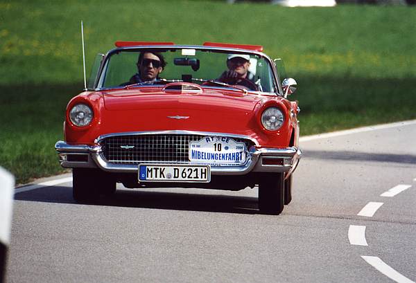 FordThunderbird_10.jpg