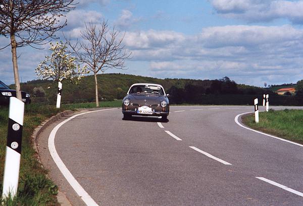 VWKarmannGhia_110.jpg