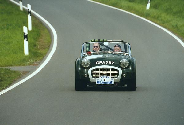 TriumphTR3_8.jpg