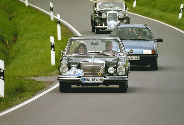 Mercedes_64.jpg