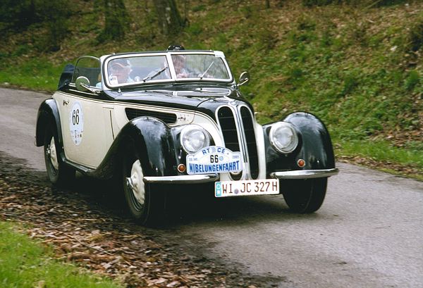 BMW327_66a.jpg