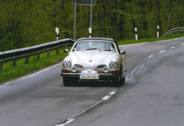 VWKarmannGhia_130.jpg