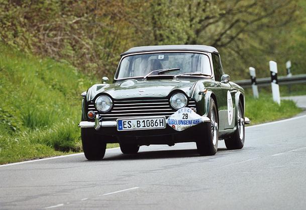 Triumph TR4