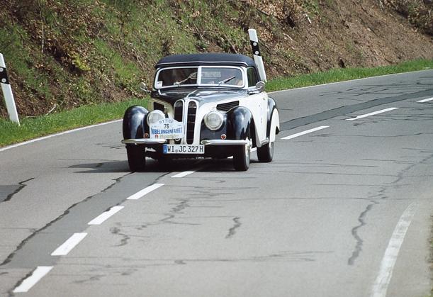 BMW 328